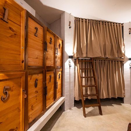 Leisy'S Garden Hostel & Rooms Samana Екстериор снимка